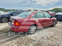 2000 Toyota AVALON photo