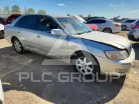 2000 Toyota AVALON photo