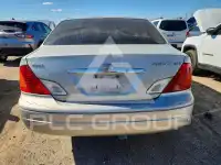2000 Toyota AVALON photo