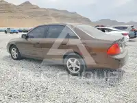 2000 Toyota AVALON photo