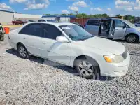 2000 Toyota AVALON photo