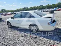 2000 Toyota AVALON photo