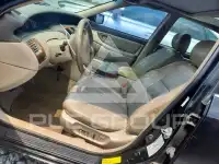 2000 Toyota AVALON photo