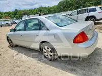 2000 Toyota AVALON фото
