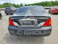 2000 Toyota AVALON фото