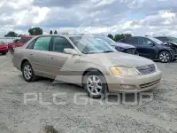 2000 Toyota AVALON photo