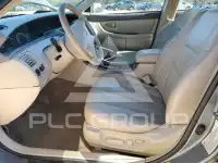 2000 Toyota AVALON photo