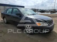 2000 Toyota AVALON photo