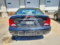 2000 Ford FOCUS photo