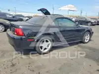 2000 Ford MUSTANG photo