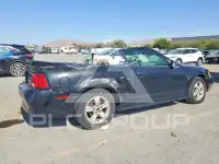 2000 Ford MUSTANG photo