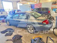 2000 Ford TAURUS photo