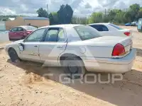 2000 Ford CROWN фото