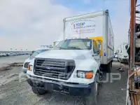 2000 Ford F-650 photo