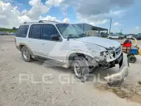 2000 Ford EXPLORER фото
