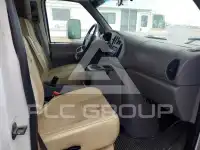 2000 Ford ECONOLINE photo
