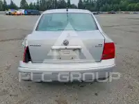 2000 Volkswagen Passat photo