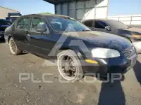 2001 Nissan MAXIMA photo