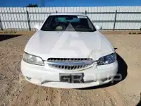 2001 Nissan ALTIMA photo