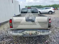 2001 Nissan FRONTIER photo
