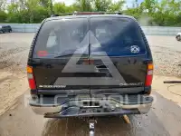 2001 Chevrolet Suburan фото