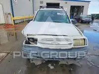 2001 Chevrolet TRACKER фото
