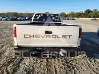2001 Chevrolet S10 фото