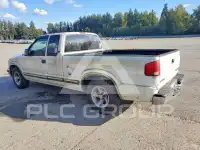 2001 Chevrolet S10 фото