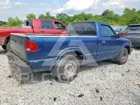 2001 Chevrolet S10 фото