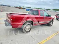 2001 Chevrolet S10 фото