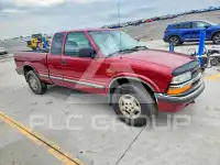 2001 Chevrolet S10 фото