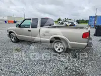 2001 Chevrolet S10 фото