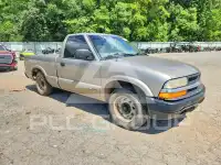 2001 Chevrolet S10 photo