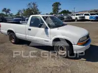 2001 Chevrolet S10 photo