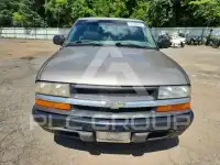 2001 Chevrolet S10 photo