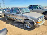 2001 Chevrolet S10 фото