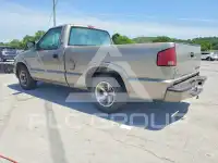 2001 Chevrolet S10 фото