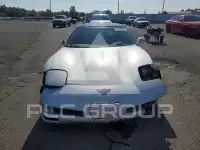 2001 Chevrolet Corvette photo