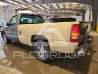 2001 Chevrolet Silverado photo