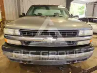 2001 Chevrolet Silverado photo