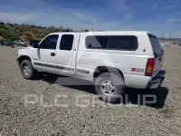 2001 Chevrolet Silverado photo