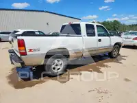 2001 Chevrolet Silverado photo