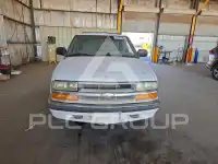 2001 Chevrolet Blazer фото