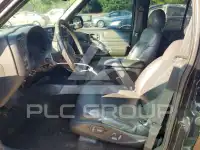 2001 Chevrolet Blazer photo