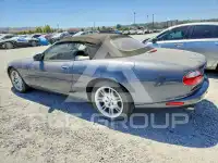 2001 Jaguar XK8 фото