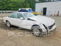 2001 Jaguar XJ фото