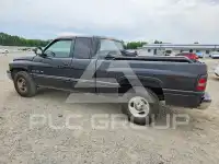 2001 Dodge RAM photo