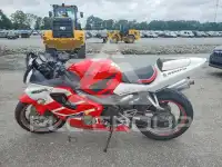 2001 Honda CBR photo