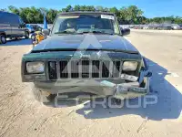 2001 Jeep CHEROKEE photo