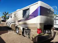 2001 Freightliner Chassis фото